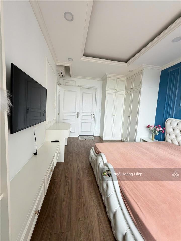 Cho thuê căn hộ sân vườn 3pn 105m2 đầy đủ nội thất giá 26 triệu/ tháng tại palm heights