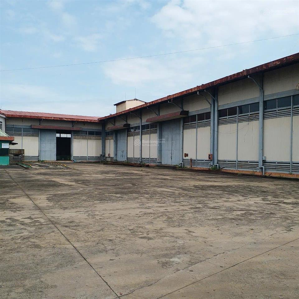 Bán kho, nhà xưởng tại quốc lộ 1a, hàng gòn, long khánh, 131 tỷ, 26.968 m2, giá ưu đãi