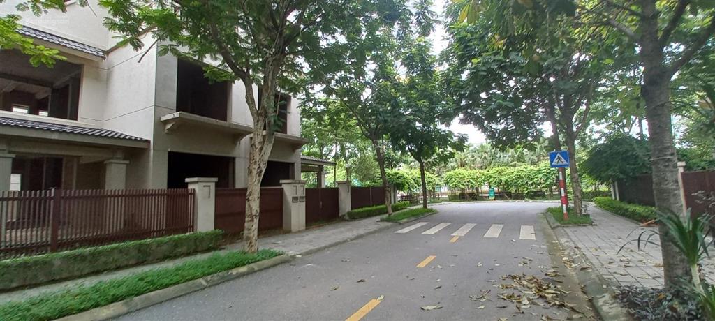 180m2  giá hời khu đô thị, giá hời khu đô thị, , hoàng đạo 0982 996 ***
