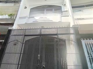 Nhà hẻm 102 âu dương lân p3q8