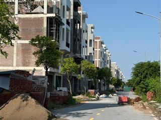 Bán gấp lk05 kđt trần hưng đạo, vị trí trung tâm tphd, 2,45 tỷ, 78,75m2, mt 5.0m đường rộng 17.5m