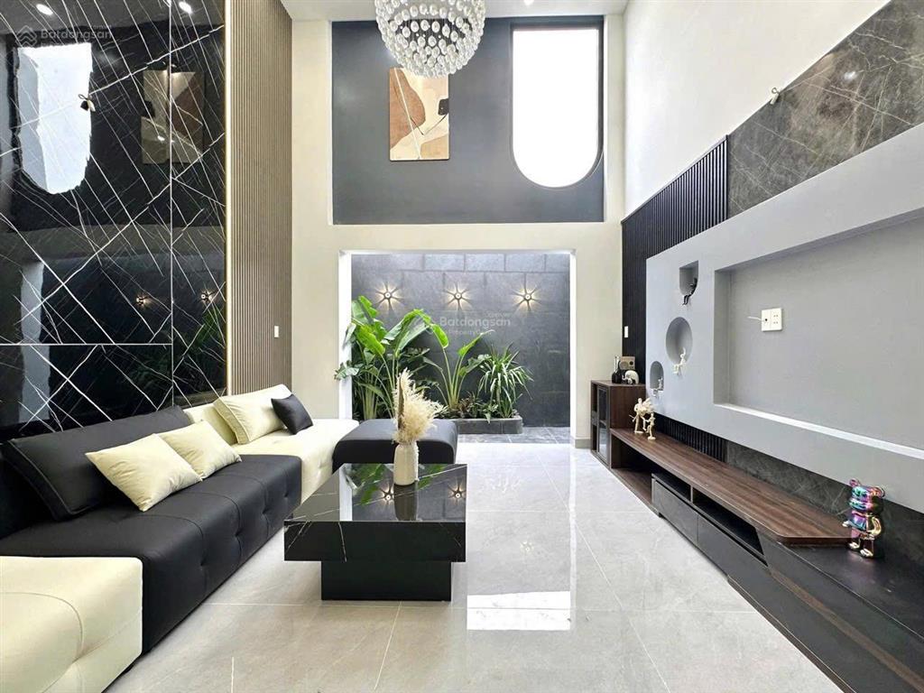 Nhà mới hẻm xe hơi 213/ lê đình cẩn, 4x15.3m, cách chợ vài chục mét, tặng toàn bộ nội thất