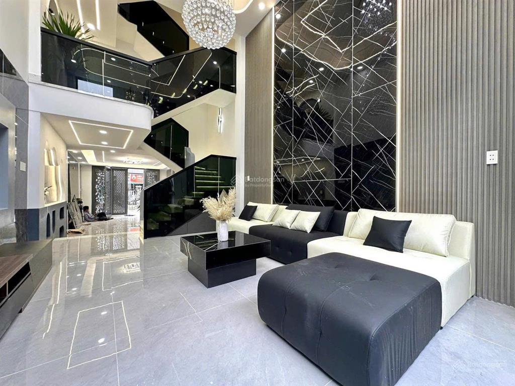 Nhà mới hẻm xe hơi 213/ lê đình cẩn, 4x15.3m, cách chợ vài chục mét, tặng toàn bộ nội thất