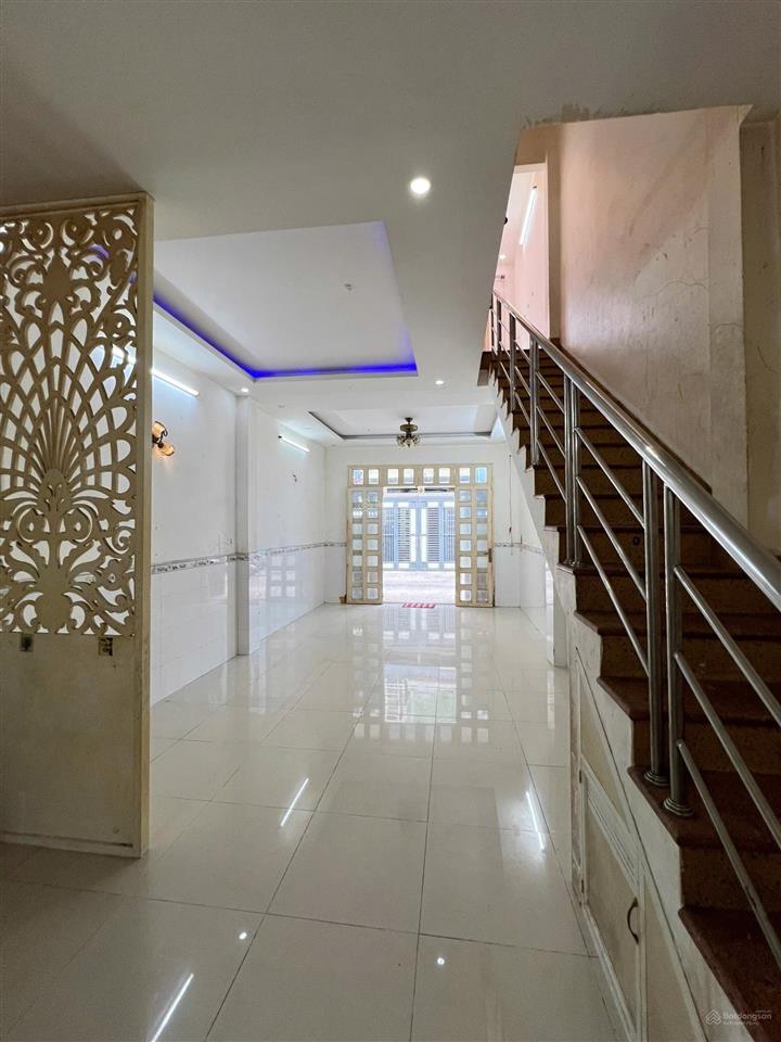 Nhà hẻm xe hơi 713 an dương vương giáp q6 tân phú, 4x11m, gần ngã tư phan anh  tân hoà đông