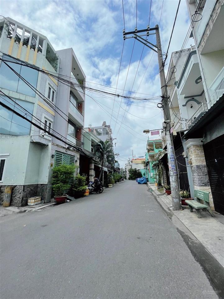 Nhà hẻm nhựa 8m 445/ tân hoà đông, 4.5 x 21m, thông 156 chiến lược, cách hương lộ 2 200m