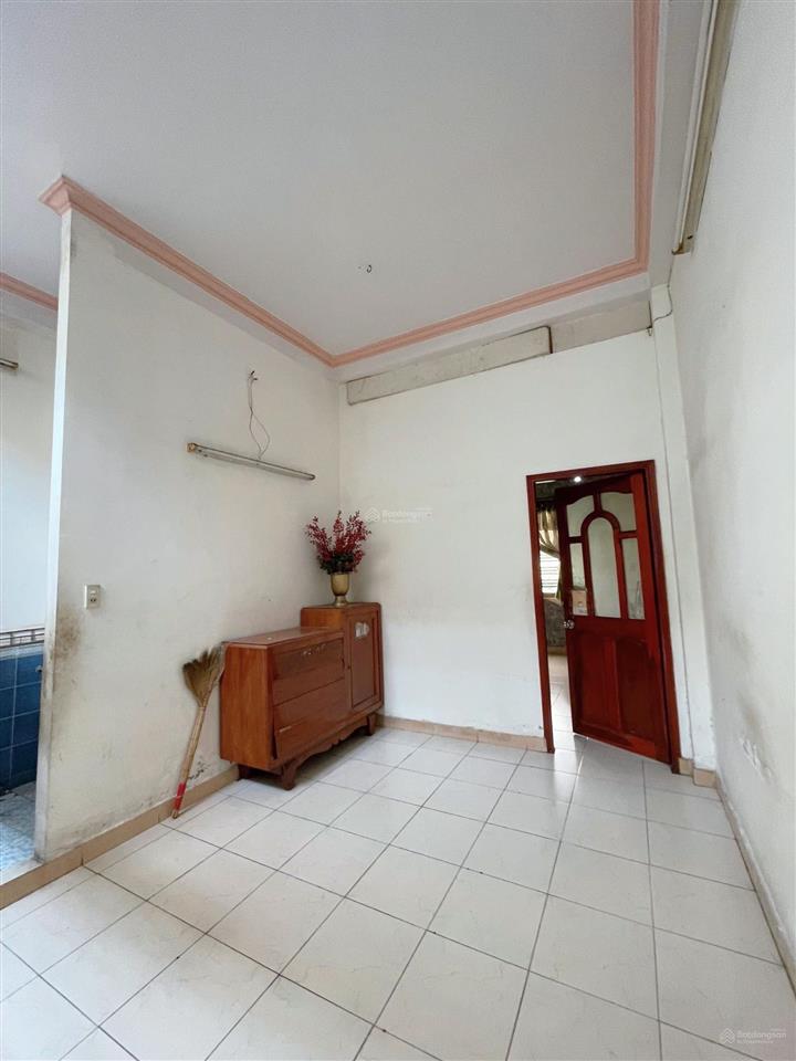 Nhà hẻm nhựa 8m 445/ tân hoà đông, 4.5 x 21m, thông 156 chiến lược, cách hương lộ 2 200m