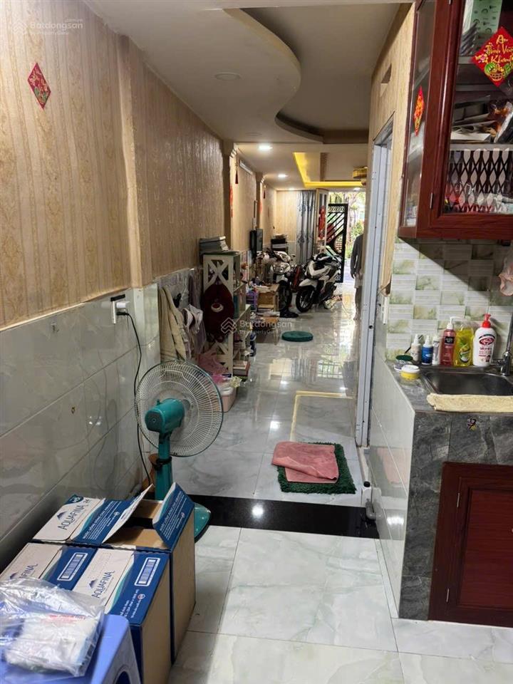 Nhà đối diện công viên sau lưng chợ lớn, phân khúc 8 tỷ khu bình phú 1 không còn căn thứ 2 so sánh