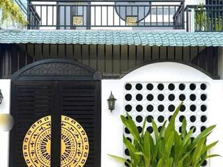 Thanh lý 2,1 tỷ nhà tphcm sổ riêng gần parcmall