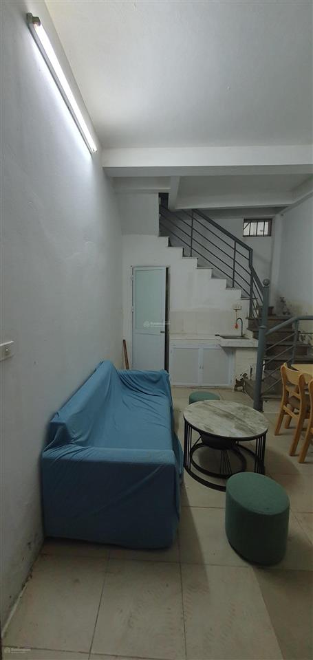 Cho thuê nhà riêng ngõ 55 phố lê đại hành, hà nội