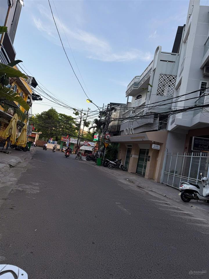 Bán lô đất đẹp mặt đường mê linh tp biển nha trang khánh hoà