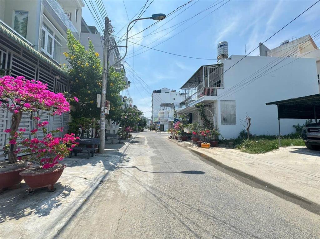 Bán đất mặt tiền vũ hữu, khu đông mương, vĩnh hòa, cách biển nha trang 300m