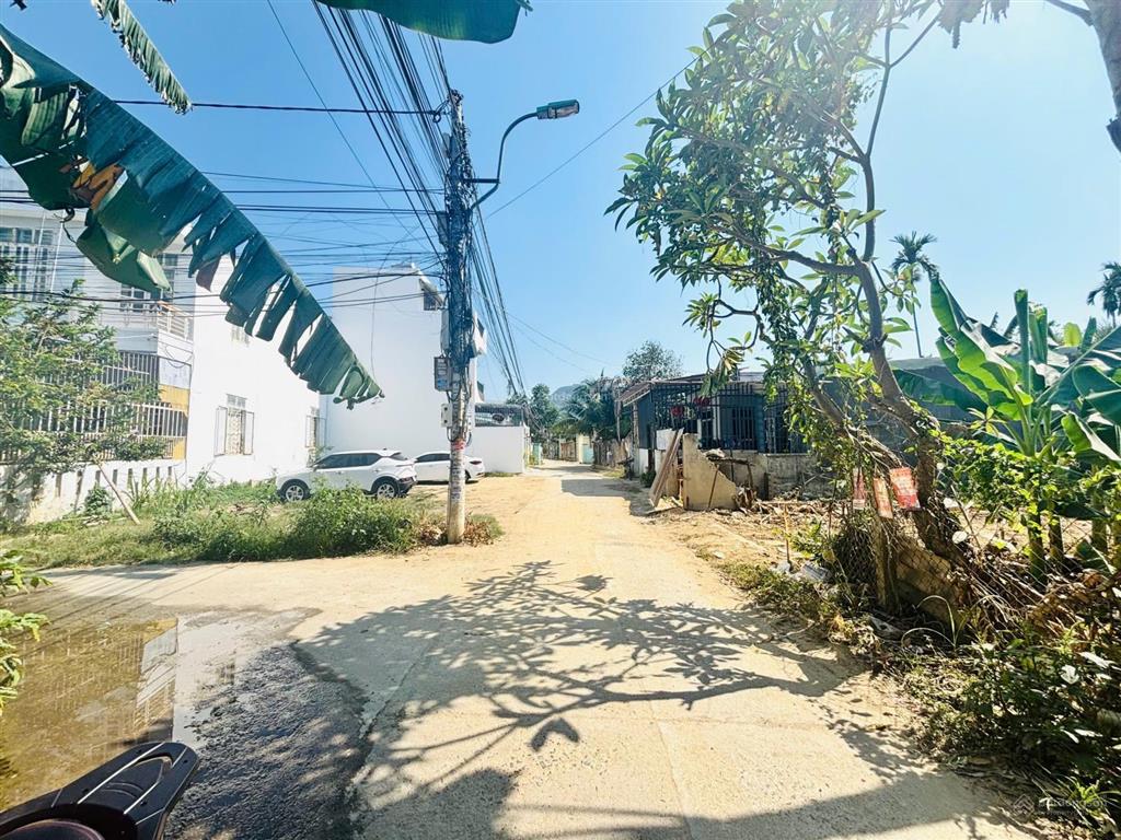 Bán đất tại lương định của nha trang giá 2 tỷ 780