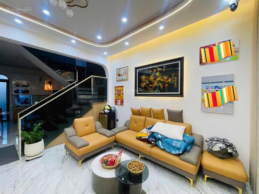 Bán nhà 2 tầng đẹp tâm huyết hẻm oto ở gần chợ ga , vĩnh thạnh , tây nha trang