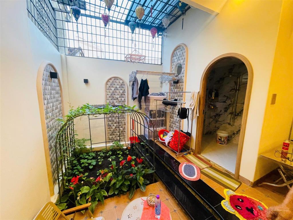 Bán nhà 2 tầng đẹp tâm huyết hẻm oto ở gần chợ ga , vĩnh thạnh , tây nha trang