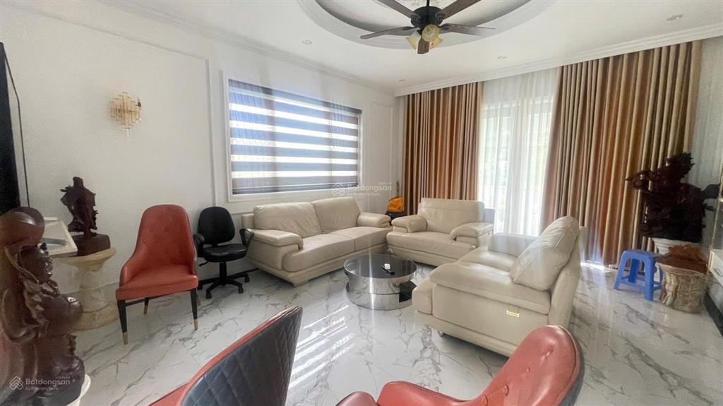 Bán biệt thự khu đô thị ven sông tắc nha trang . full nội thất . 361m2 giá 23,5 tỷ