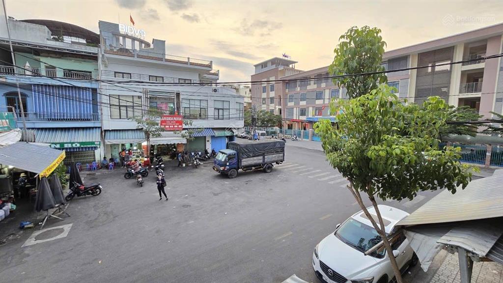 Siêu phẩm mặt tiền vị trí kinh doanh ngay chợ đầm chỉ 5,8 tỷ  ngang 7m