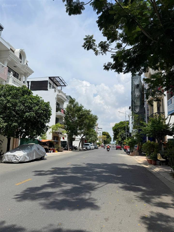 Bán nhà 4 tầng mặt tiền đường số 13  kđt hà quang 2, nha trang