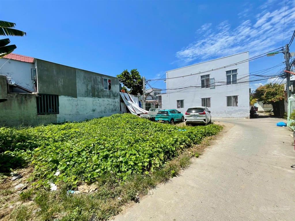 Bán đất hẻm 24 lương định của nha trang góc 2 mặt tiền giá chỉ 2,3 tỷ