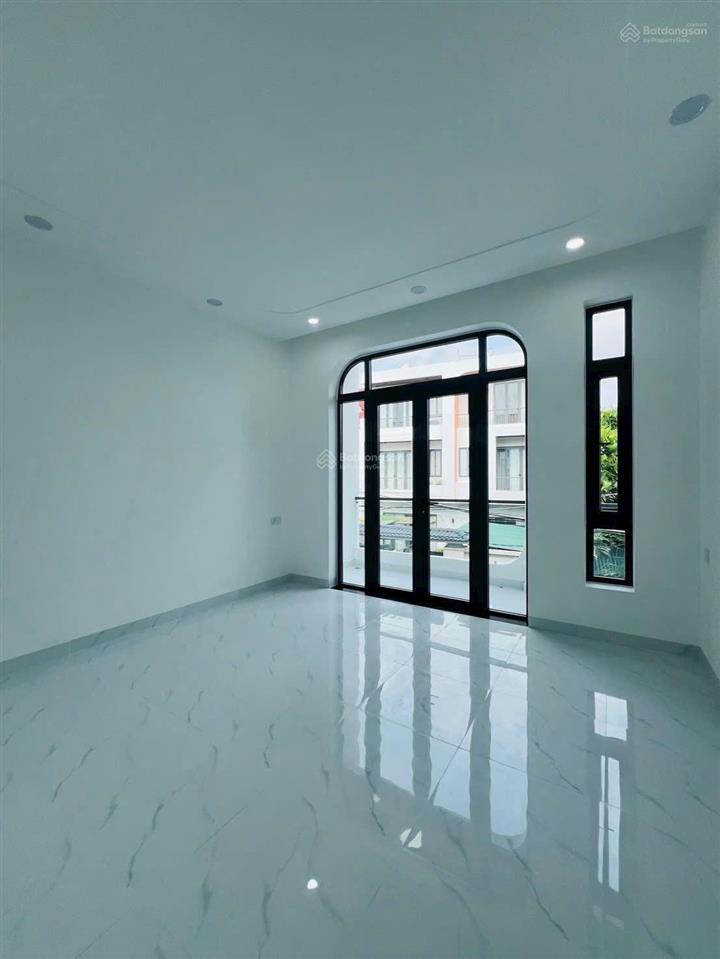 Bán nhà hẻm 2 ô tô né nhau đường nguyễn biểu, đường thông qua mai xuân thưởng vĩnh hải nha trang