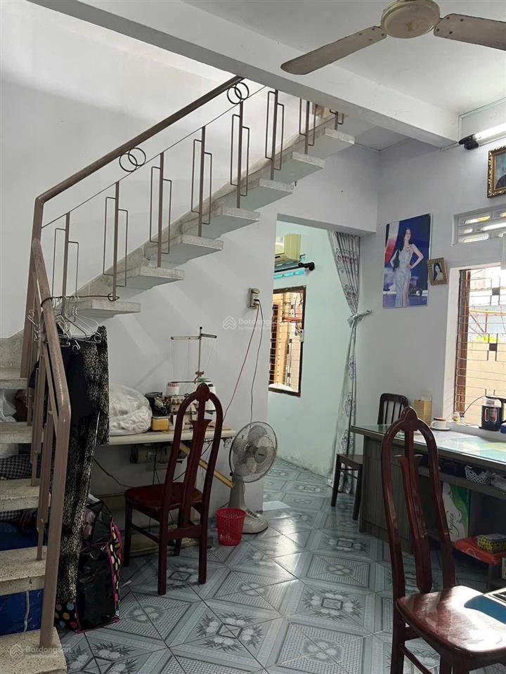 Bán nhà hẻm ô tô né nhau lê hồng phong, phường phước hải cũ, nay là phường nam nha trang