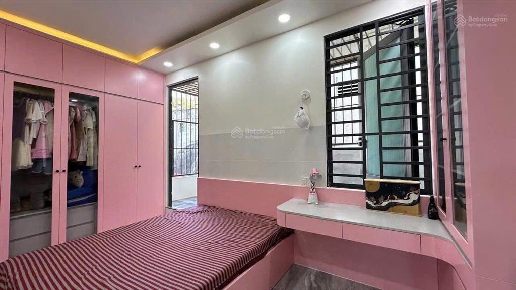 Bán nhà mặt tiền 3 tầng xây mới dương vân nga nha trang, gần biển hòn chồng giá 6 tỷ 650
