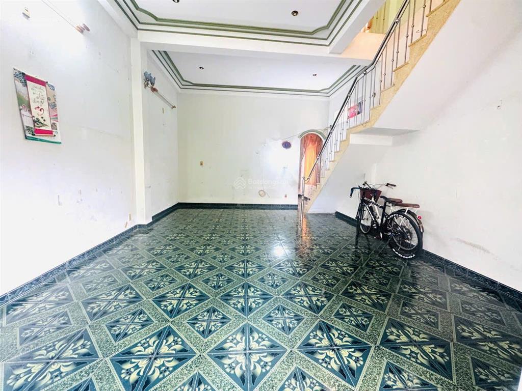 Nhà 2 tầng mặt tiền đặng huy trứ đối diện trường mầm non vĩnh nguyên  p. nha trang 131m2 giá 12 tỷ