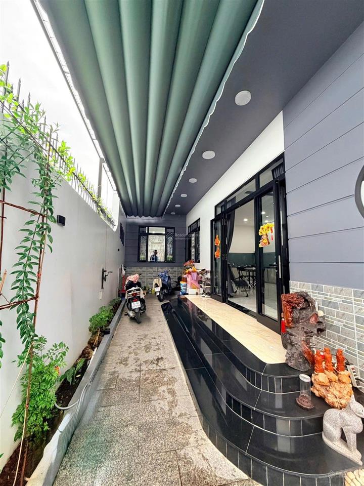 Bán nhà có sân vườn hẻm ô tô hương lộ ngọc hiệp, gần cầu hộ, nha trang giá 5,8 tỷ
