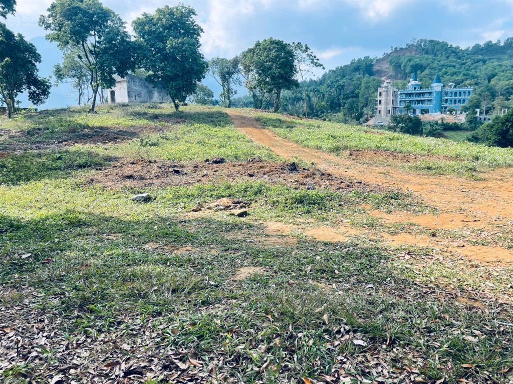 Đất đầu tư nghỉ dưỡng tại vân hoà ba vì view núi tản cực đẹp, phù hợp xây khu nghỉ dưỡng home stay