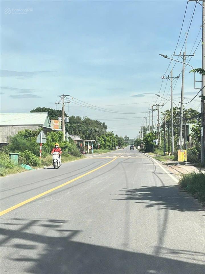 Gấp! 2607m² có 250m² thổ cư. đường hùng vương, vị trí đẹp. giá tốt