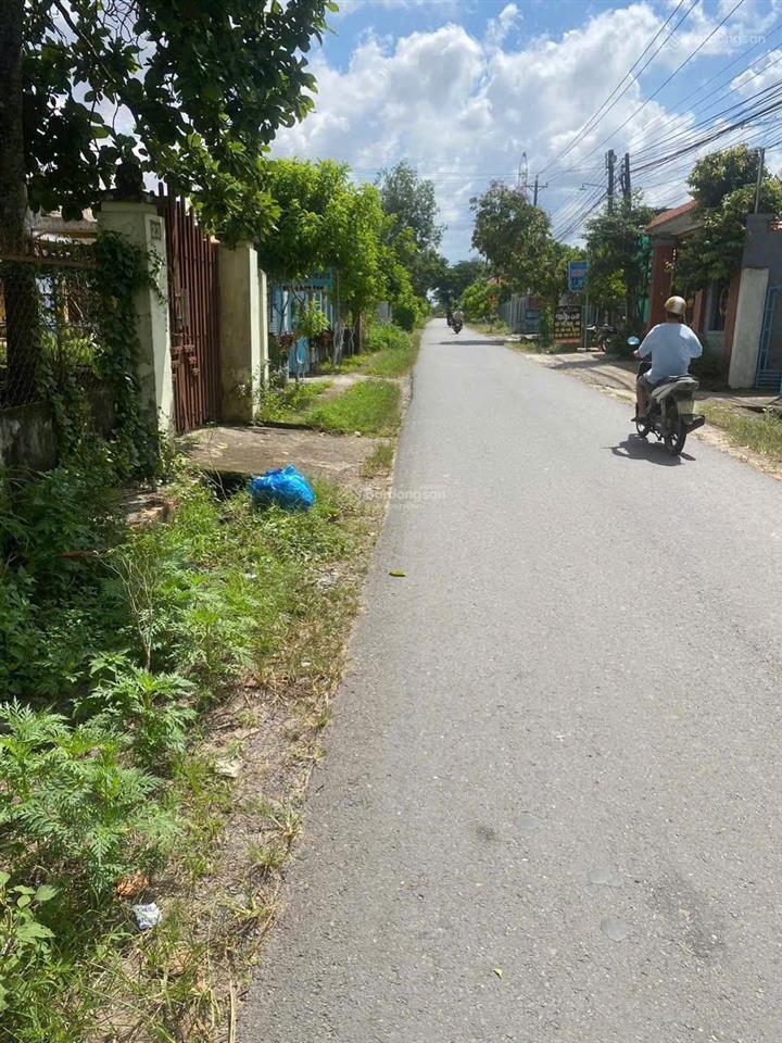 Hot! 3327m2 có 300m2 thổ cư, mặt trước sân bay, kcn bàu cạn, ql51, vị trí đẹp, giá tốt nhất