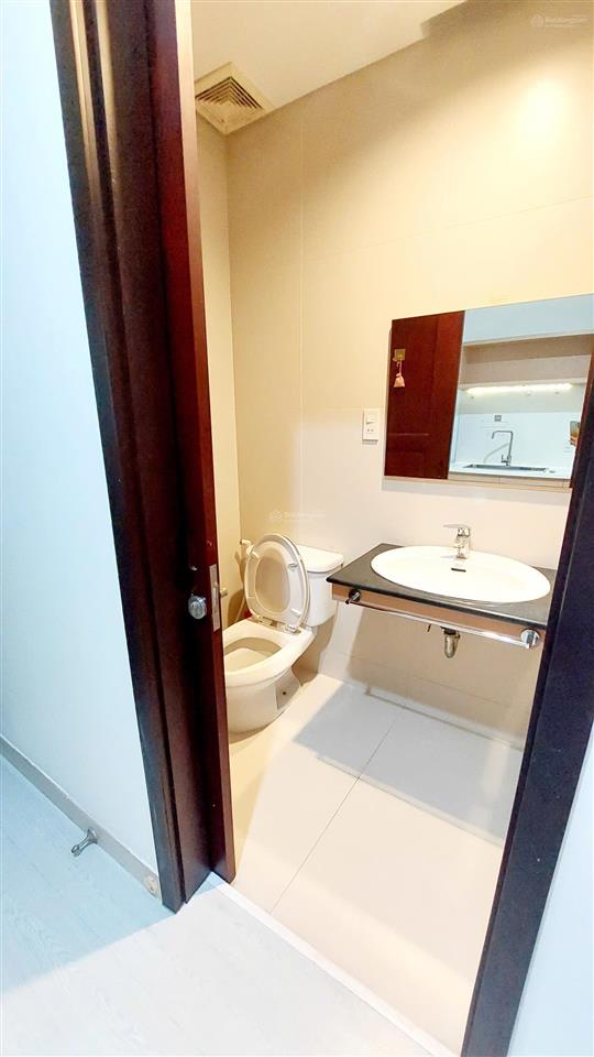 Chính chủ cho thuê chdv ful nt tại 305 nam kỳ khởi nghĩa q.3 giá 9tr ở ngay vip  0901 600 *** phi