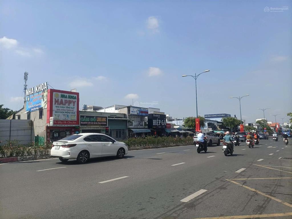 Chính chủ cho thuê toànhà chdv mt lê văn việt 12x30 hầm 5l 33pn 2mb 2vp 240tr tl 162tr 0901 600 ***