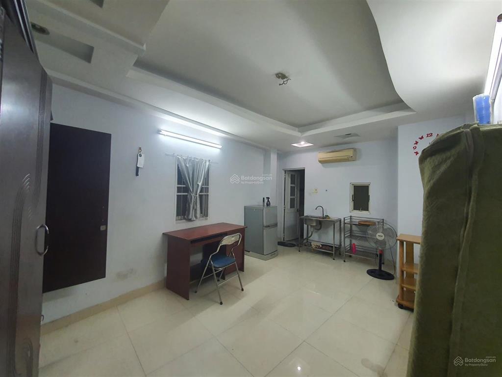 Chính chủ cho thuê phòng trọ ful nt ở ngay q.10 cmt8 giá 3,5tr  em ạ 0901 600 *** phi nguyễn
