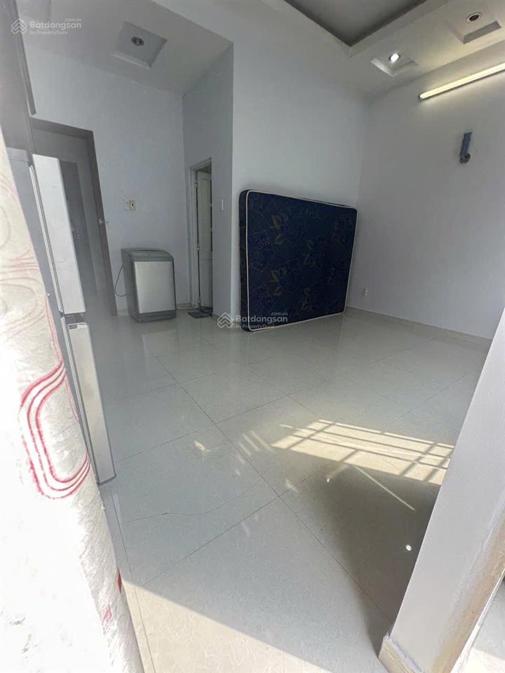 Chính chủ cho thuê phòng trọ ful nt ở ngay q.10 cmt8 giá 3,5tr  em ạ 0901 600 *** phi nguyễn