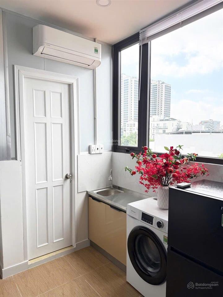 Chính chủ cho thuê chdv ful nt ở ngay tại thảo điền giá 6,9tr kdc an ninh  em ạ 0901 600 *** phi ng