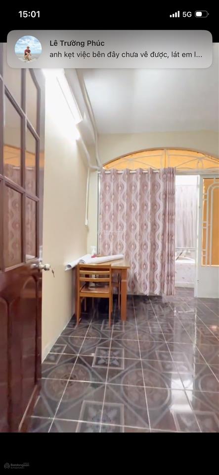 Chính chủ cho thuê căn hộ 391 trần hưng đạo q.1 full nt ban công giá 4,5tr  0901 600 *** ph