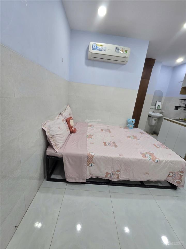 Chính chủ cho thuê chdv full nt hxh 391 trần hưng đạo q.1 giá 4,69tr  mình nha 0901 600 ***