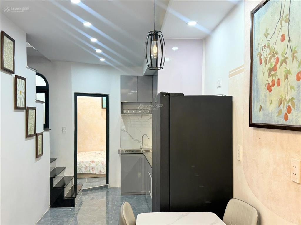 Hẻm thông lê quang định trần bình trọng bình thạnh 19,9tr ạ 3pn 1pk 3wc 1st 1 bếp  mình nha phi