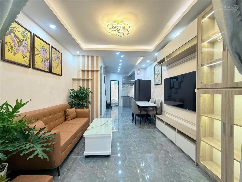 Hẻm thông lê quang định trần bình trọng bình thạnh 19,9tr ạ 3pn 1pk 3wc 1st 1 bếp  mình nha phi