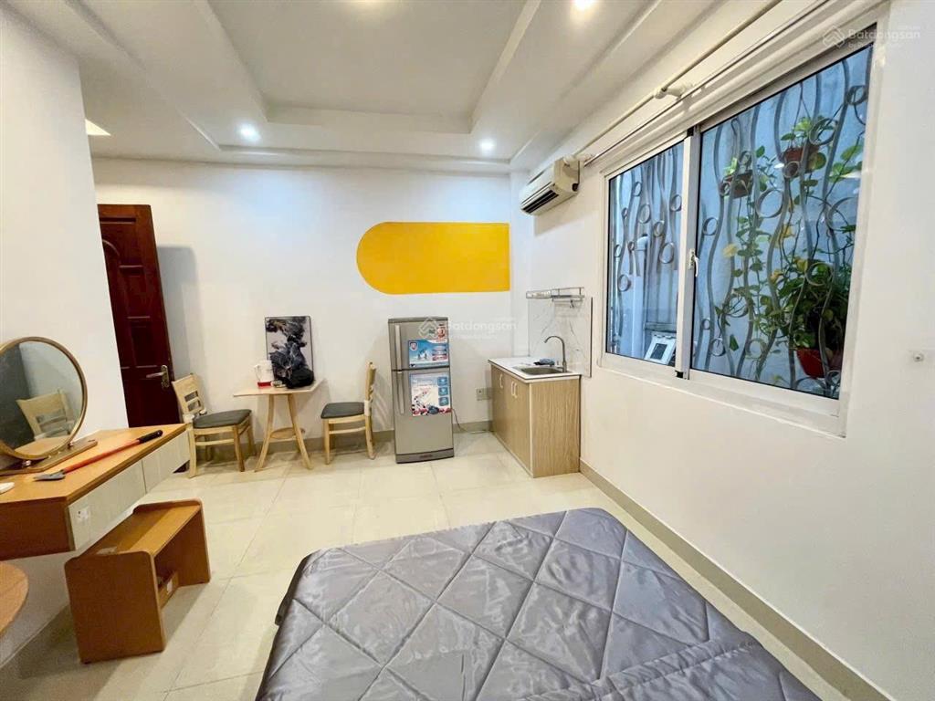 6.700.000 máy giặt riêng (1pn + cửa sổ trời), điện 4k nước 120k d mình nha 0901 600 *** phi nguyễn
