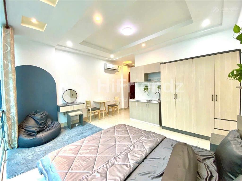 Tân bình  p (thang máy)điện 4k nước 120k dv 200k  mình nha 0901 600 *** phi nguyễn