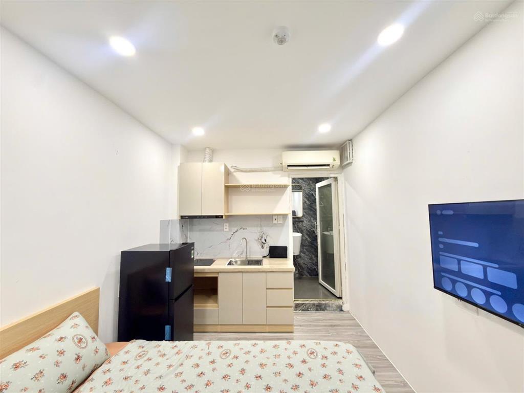 Đc 139 nguyễn văn cừ, p2, q5 căn hộ studio 15m2 full nội thất mới 100% lầu 5 thang máy 6,9tr