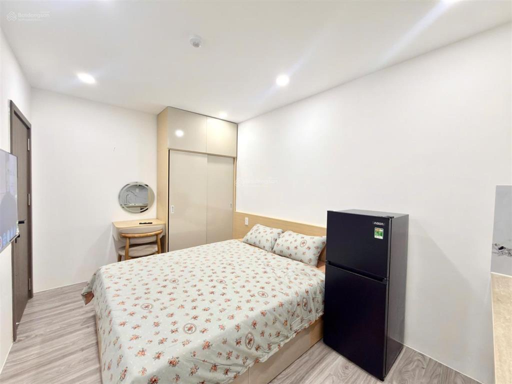 Đc 139 nguyễn văn cừ, p2, q5 căn hộ studio 15m2 full nội thất mới 100% lầu 5 thang máy 6,9tr