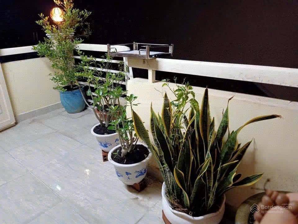 Chính chủ cho thuê nhà ở & làm vp ở hxh 169 vts q3 giá 26tr cọc 2 full nt 5pn 5wc 3t  0901 600 ***.