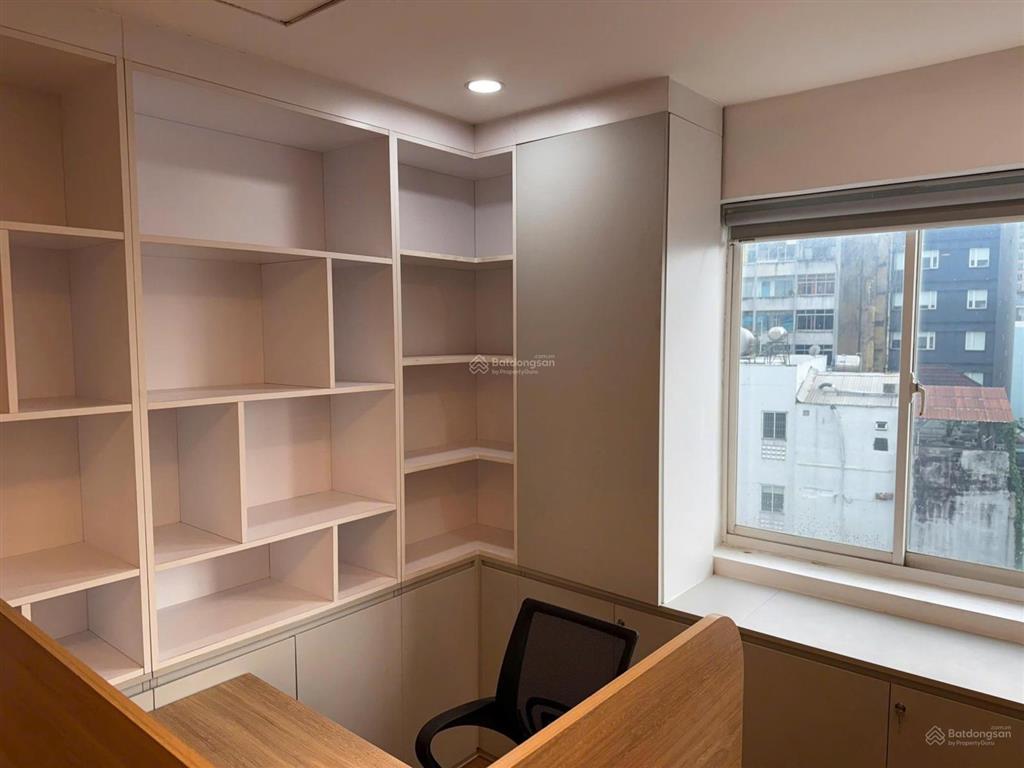 Chính chủ cho thuê nhà mt phó đức chính trong building giá 36tr 76,6m 2p full nt  mình 0901 600 ***