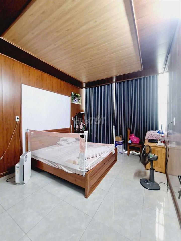 Bán rẻ nhà khu dân cư đông hòa dĩ an gần thủ đức
