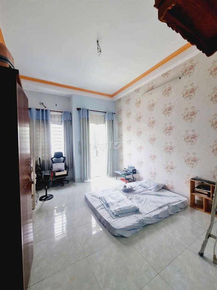 Bán rẻ nhà khu dân cư đông hòa dĩ an gần thủ đức