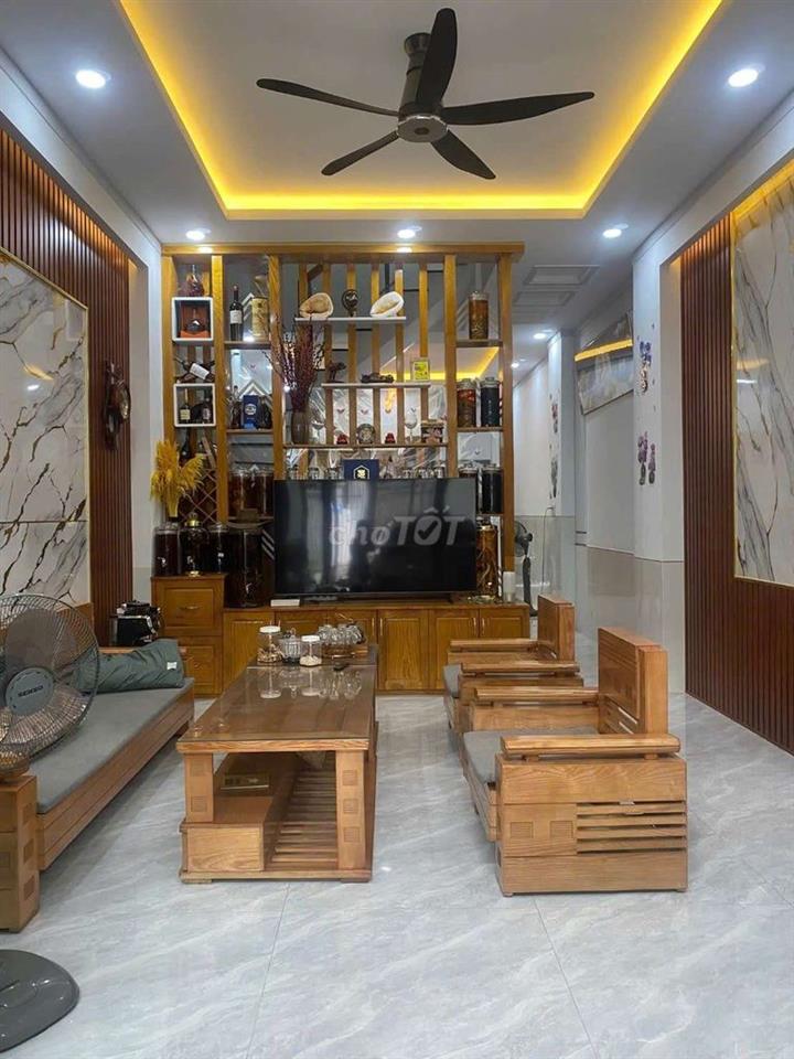 Bán rẻ nhà dĩ an gần bigc go gần thủ đức
