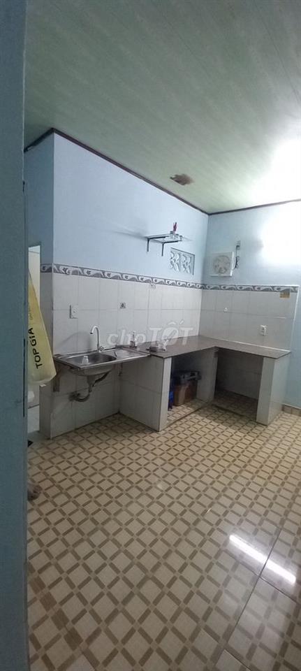 Cho thuê nhà nguyên căn hẻm Đặng Thúc Vịnh, Hóc Môn Giá 4T/tháng