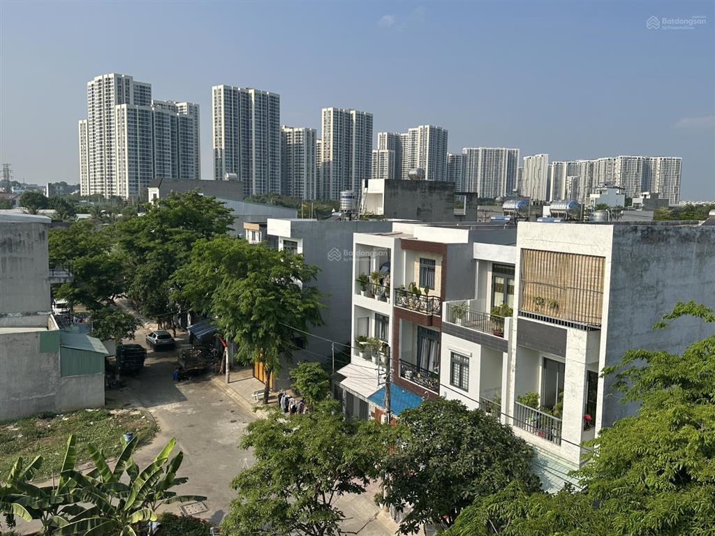 Bán lô 56m dự án việt nhân villa giá 3.6 ty gần vinhomes kế bên 5 toà chung cư cao cấp đang làm